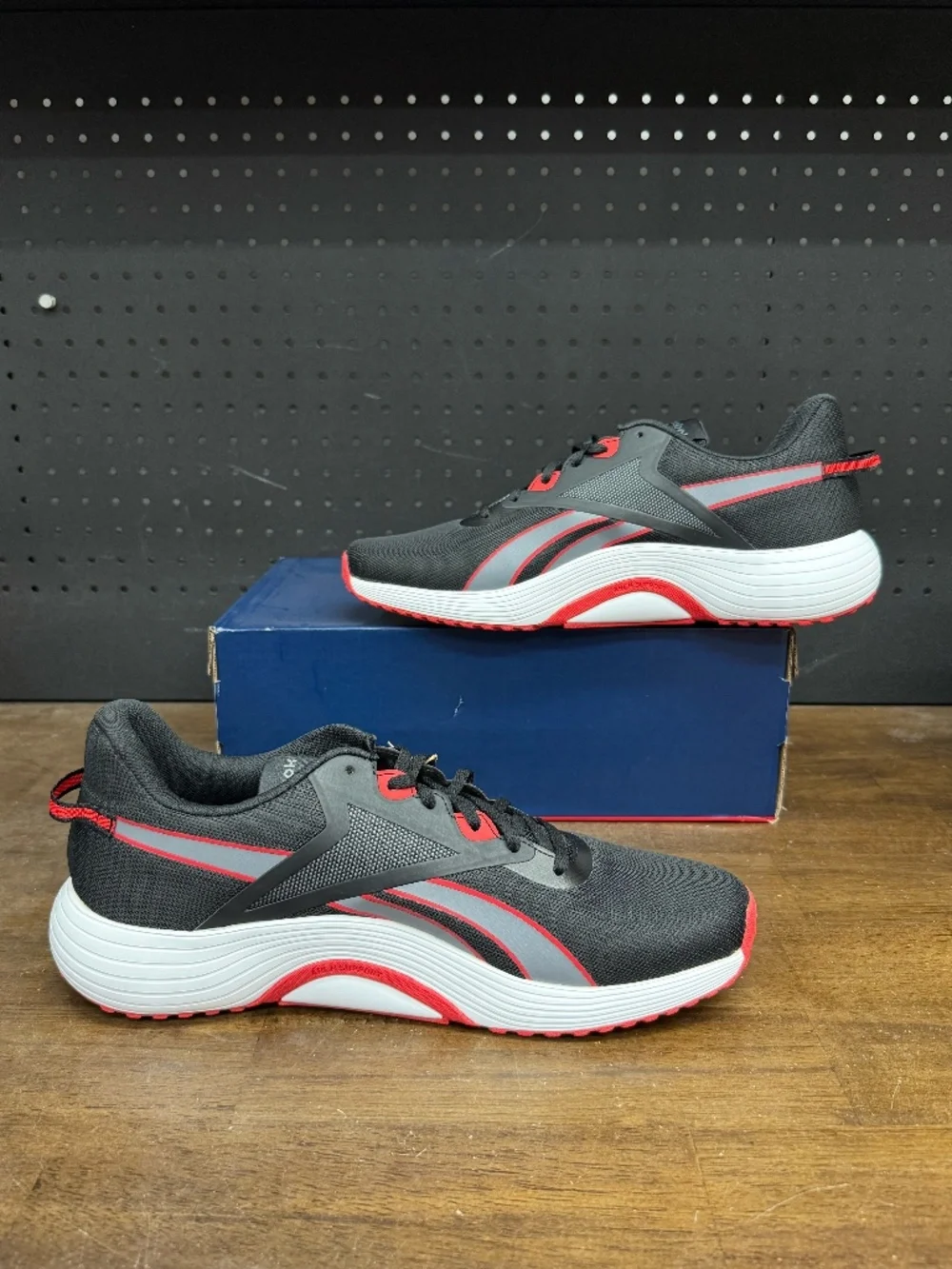 New W/ Box! Men's Reebok Lite Plus 3 Black Grey Red Running Sneakers Size 13